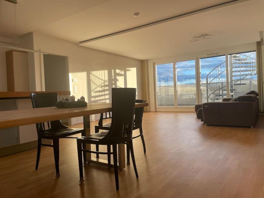 Rooftop Terrace- Panoramablick Ueber Wien Apartment Bagian luar foto